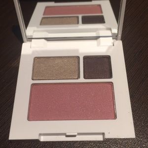 Mini Clinique blush eyeshadow combo